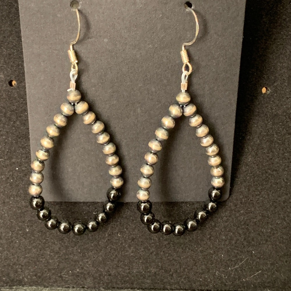 925 Sterling Silver Desert Pearl Onyx 4mm Teardrop Earrings NEW Southwestern